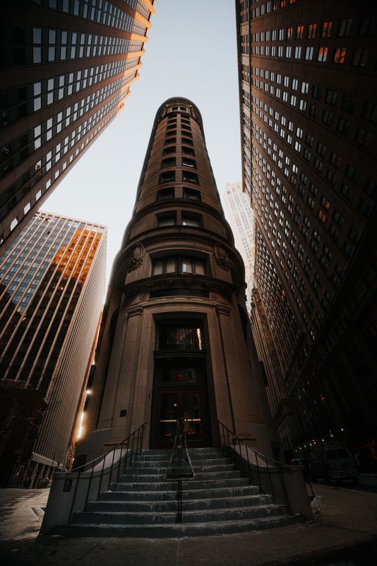 Between skyscrapers, New York